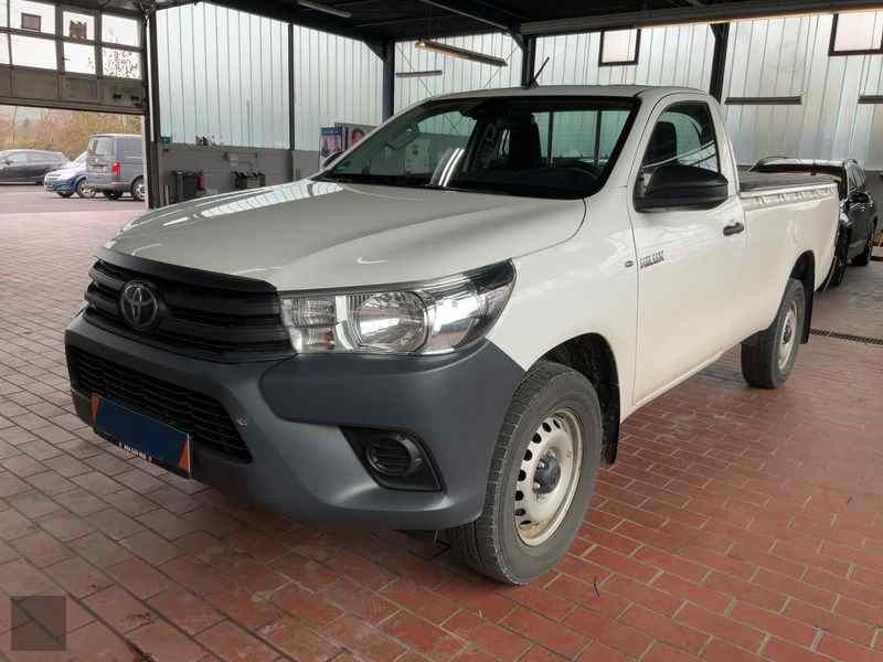 Slika vozila TOYOTA Hilux