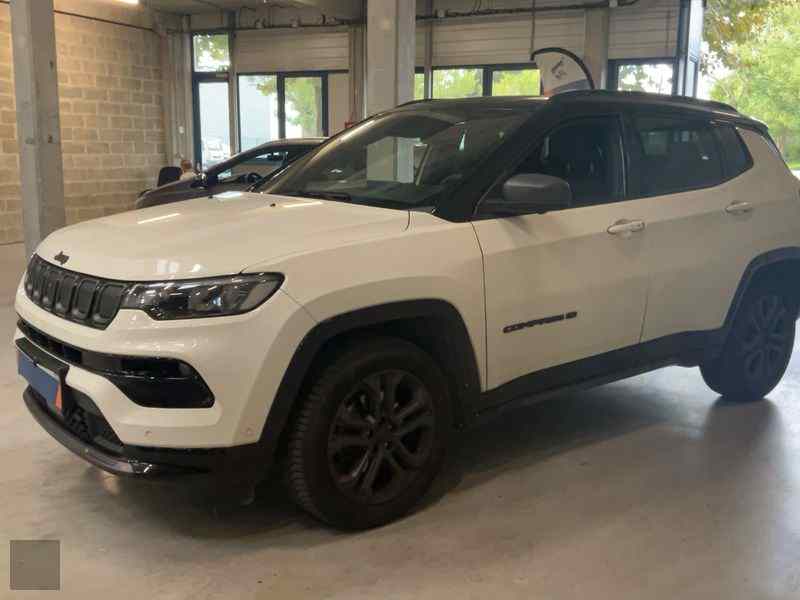 Slika vozila JEEP Compass