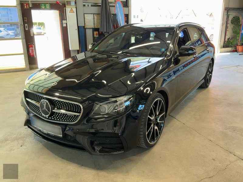 Slika vozila MERCEDES-BENZ E-Class