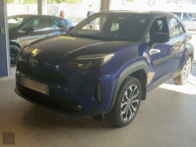 Slika vozila TOYOTA Yaris Cross