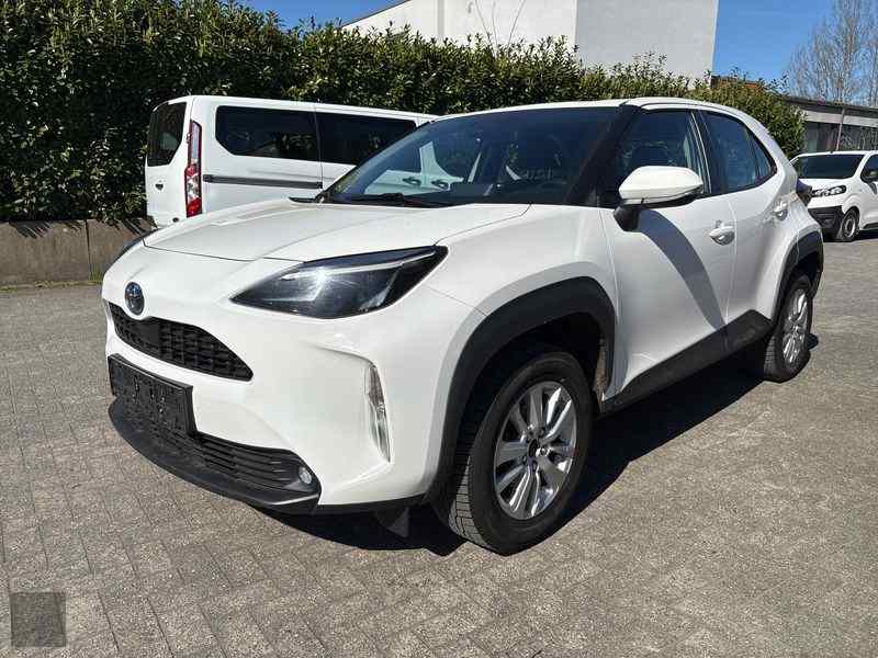 Slika vozila TOYOTA Yaris Cross