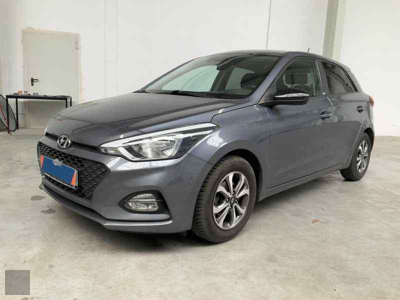 Slika vozila HYUNDAI i20