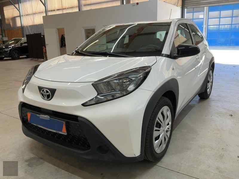 Slika vozila TOYOTA Aygo X