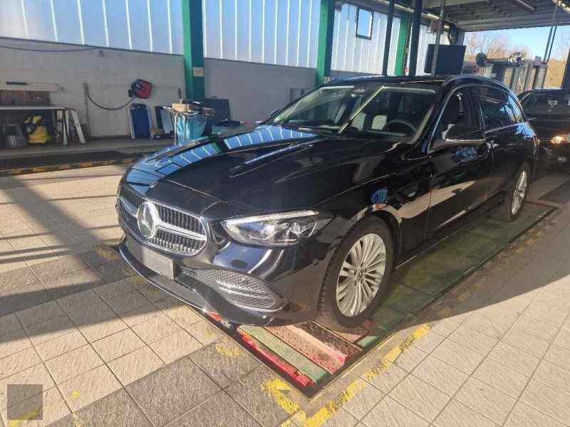 Slika vozila MERCEDES-BENZ C-Class