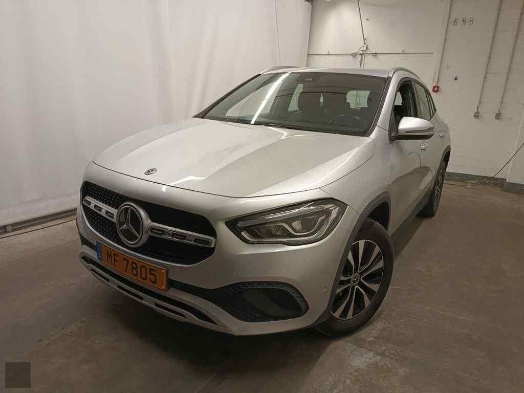Slika vozila MERCEDES-BENZ GLA-Class