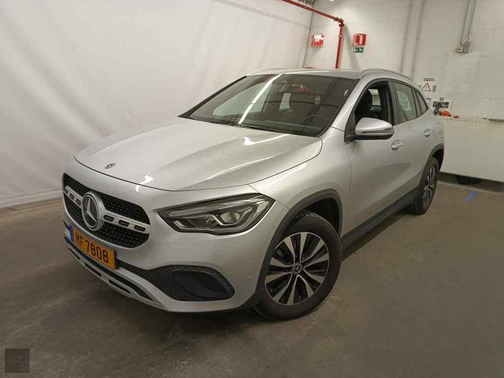 Slika vozila MERCEDES-BENZ GLA-Class