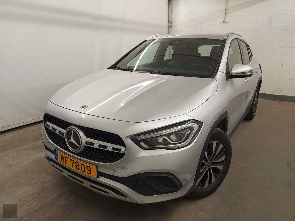 Slika vozila MERCEDES-BENZ GLA-Class