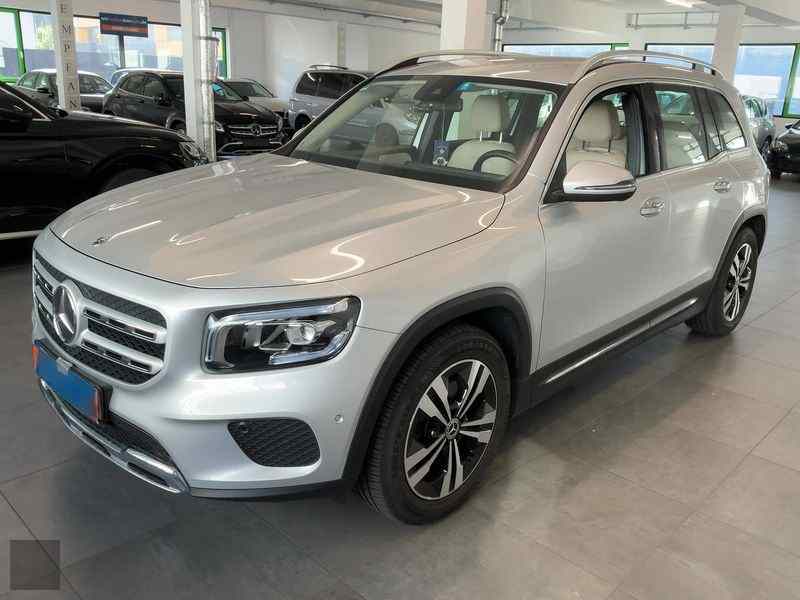 Slika vozila MERCEDES-BENZ GLB-Class