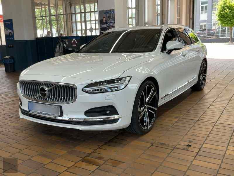Slika vozila VOLVO V90