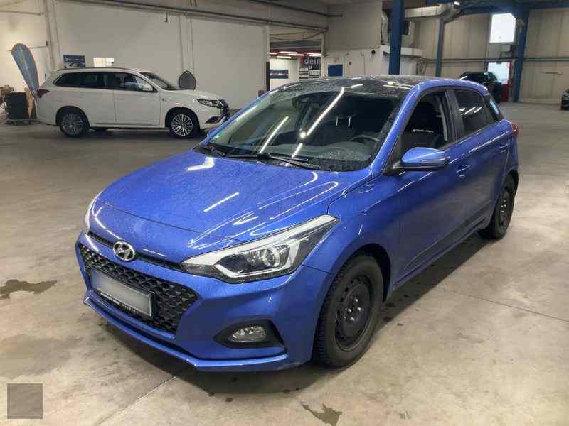 Slika vozila HYUNDAI i20