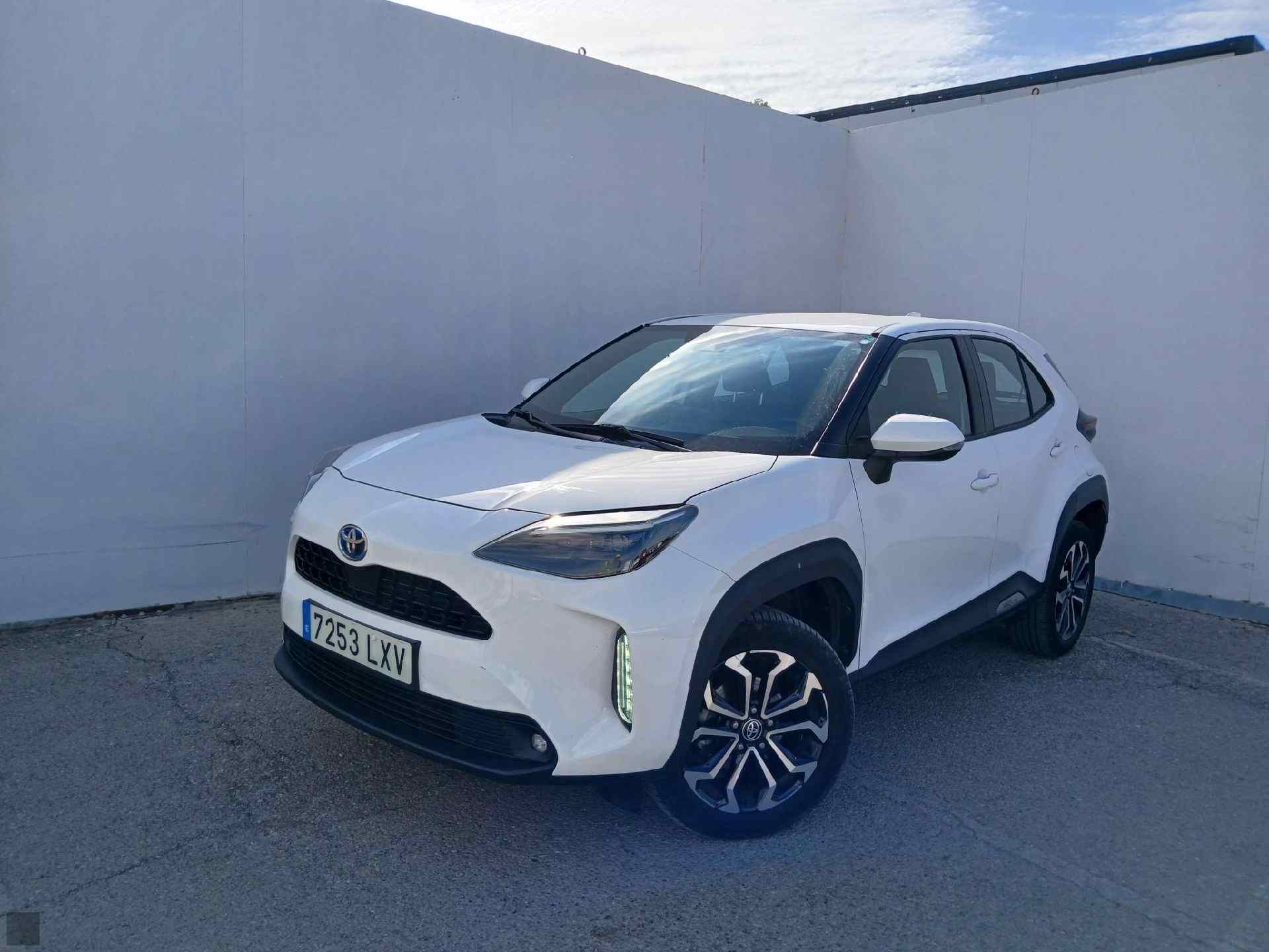 Slika vozila TOYOTA Yaris