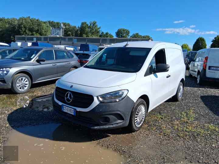 Slika vozila MERCEDES-BENZ T-Class