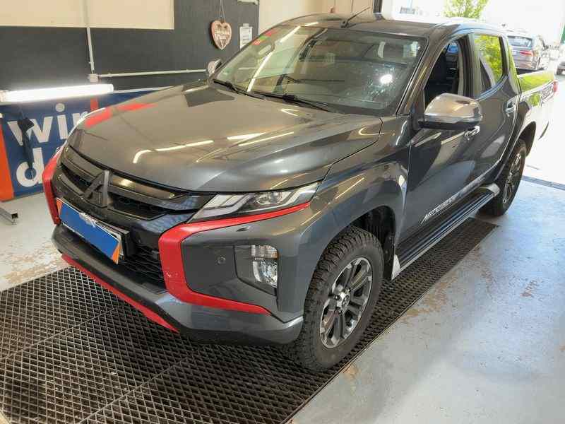 Slika vozila MITSUBISHI L 200