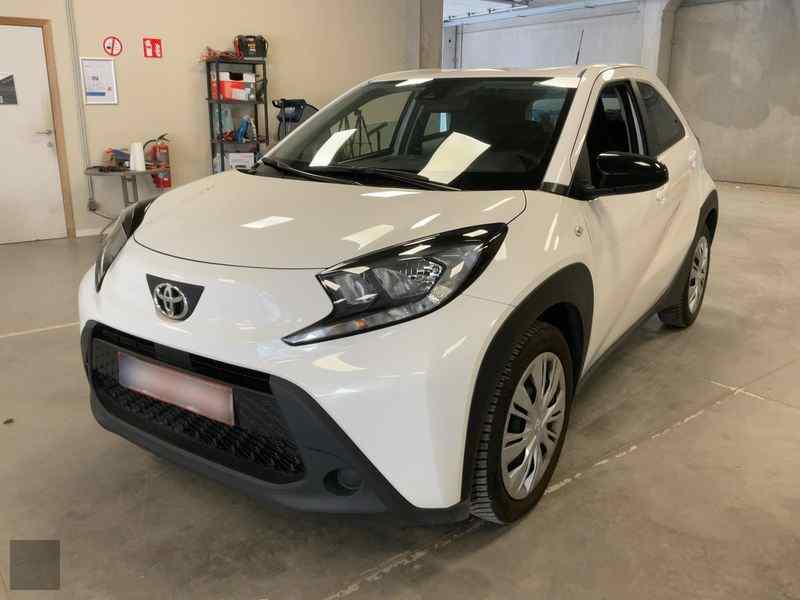 Slika vozila TOYOTA Aygo X