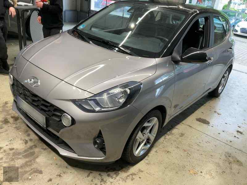 Slika vozila HYUNDAI i10