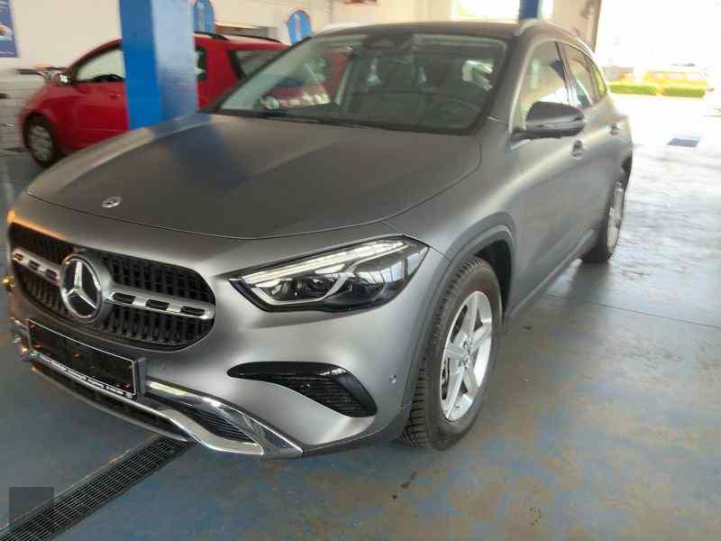 Slika vozila MERCEDES-BENZ GLA-Class