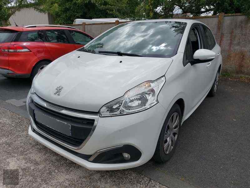 Slika vozila PEUGEOT 208