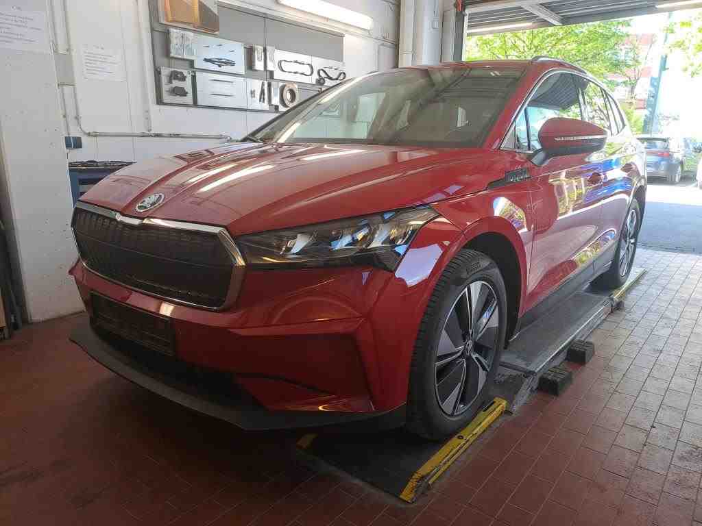 Car image &Scaron;KODA Enyaq