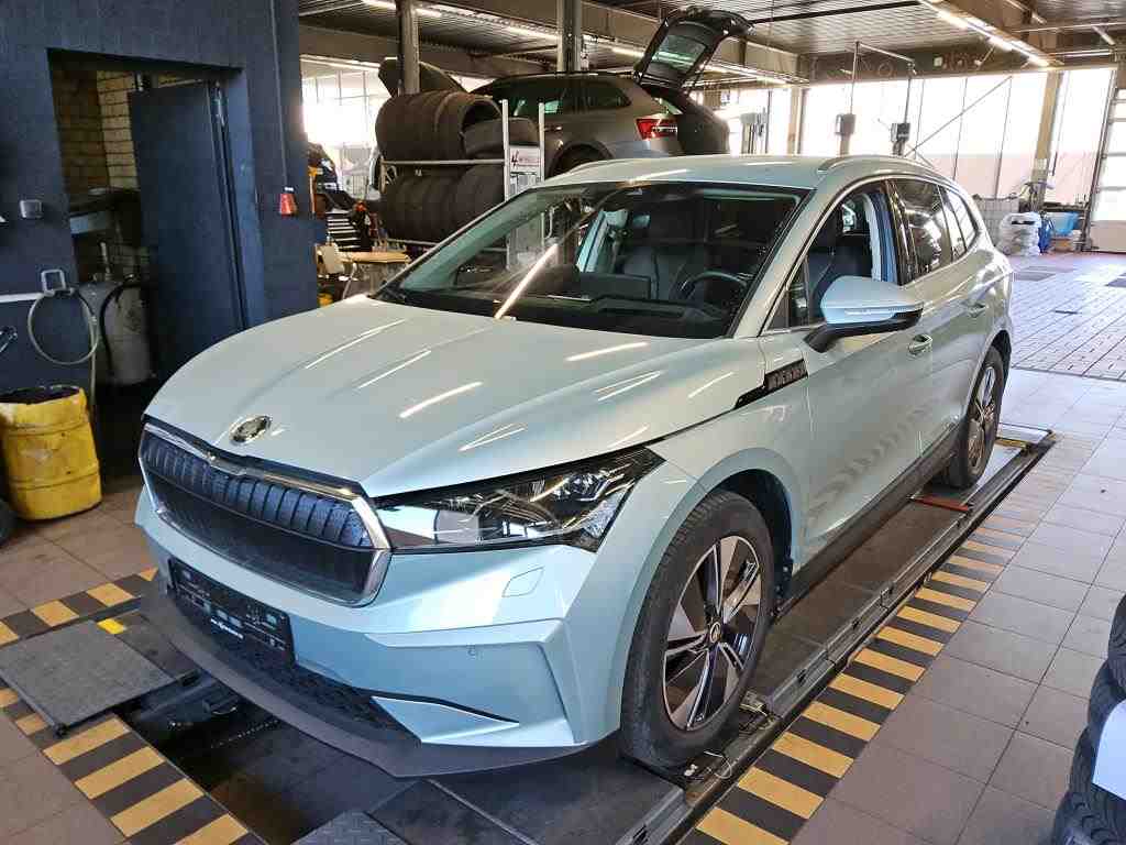 Car image &Scaron;KODA Enyaq