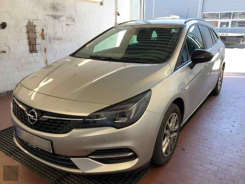 Снимка на превозно средство OPEL Astra