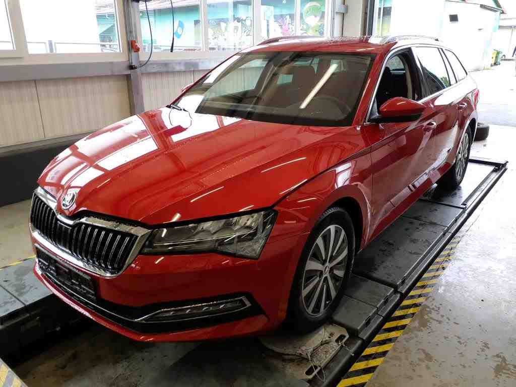 Slika vozila &Scaron;KODA Superb