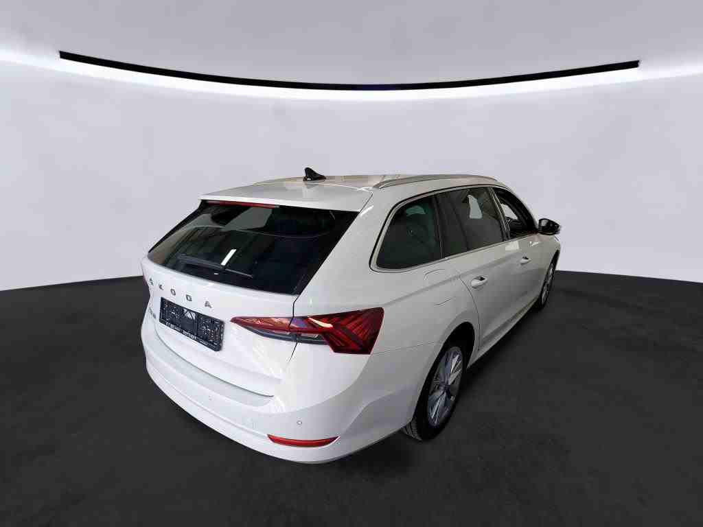 Slika vozila &Scaron;KODA Octavia