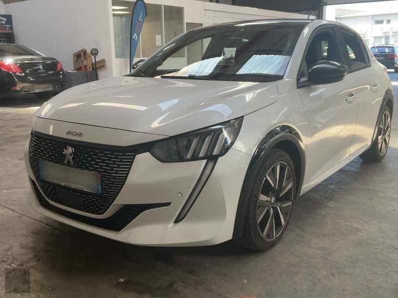 Slika vozila PEUGEOT 208