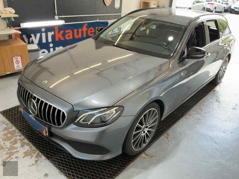 Slika vozila MERCEDES-BENZ E-Class