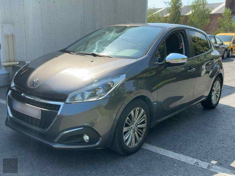Slika vozila PEUGEOT 208