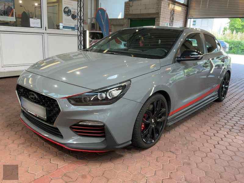 Slika vozila HYUNDAI i30