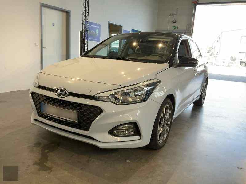 Slika vozila HYUNDAI i20
