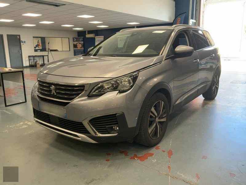 Slika vozila PEUGEOT 5008