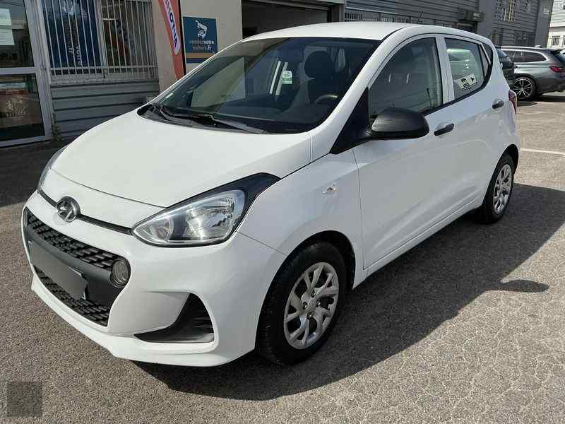 Slika vozila HYUNDAI i10