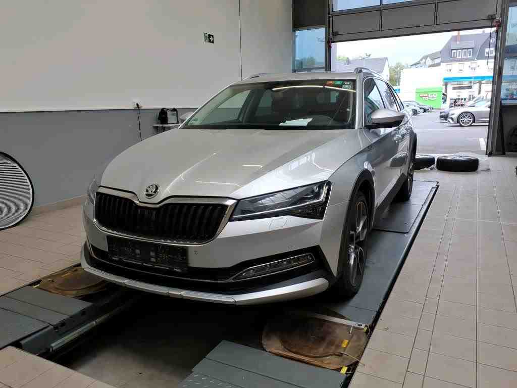 Slika vozila &Scaron;KODA Superb