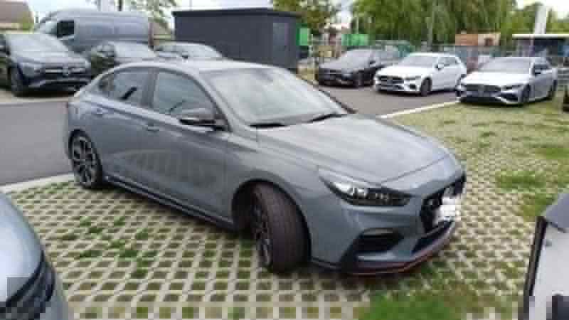 Slika vozila HYUNDAI i30