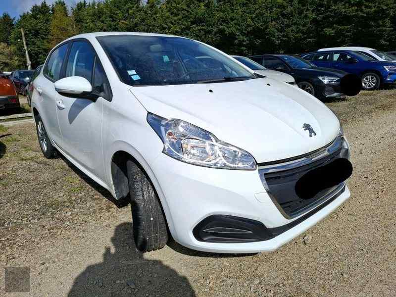Slika vozila PEUGEOT 208