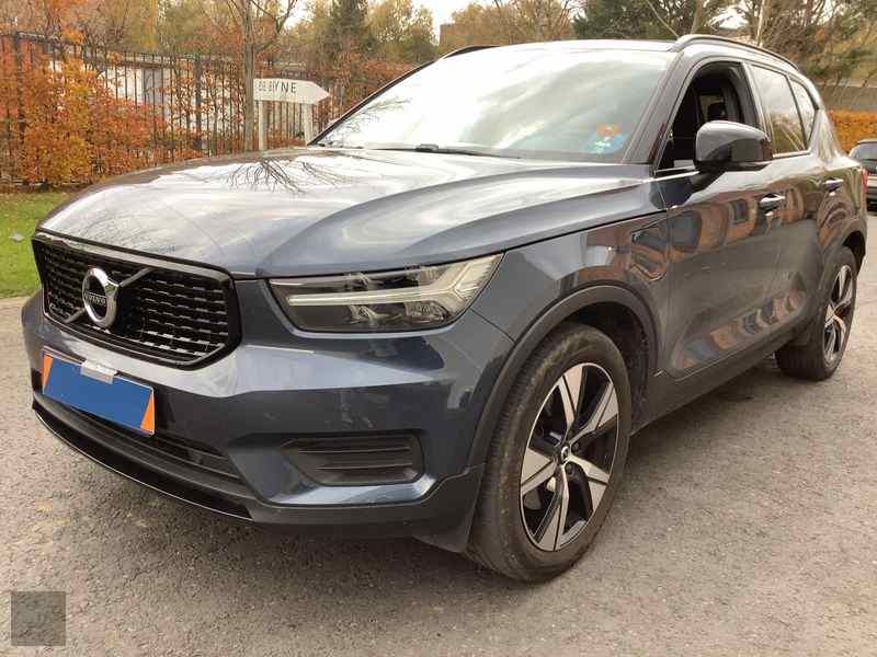 Slika vozila VOLVO C40