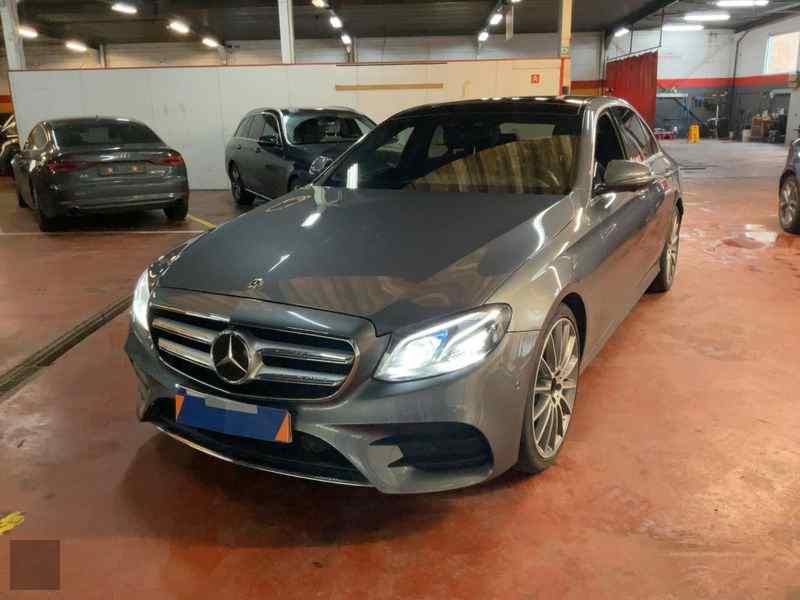 Slika vozila MERCEDES-BENZ E-Class
