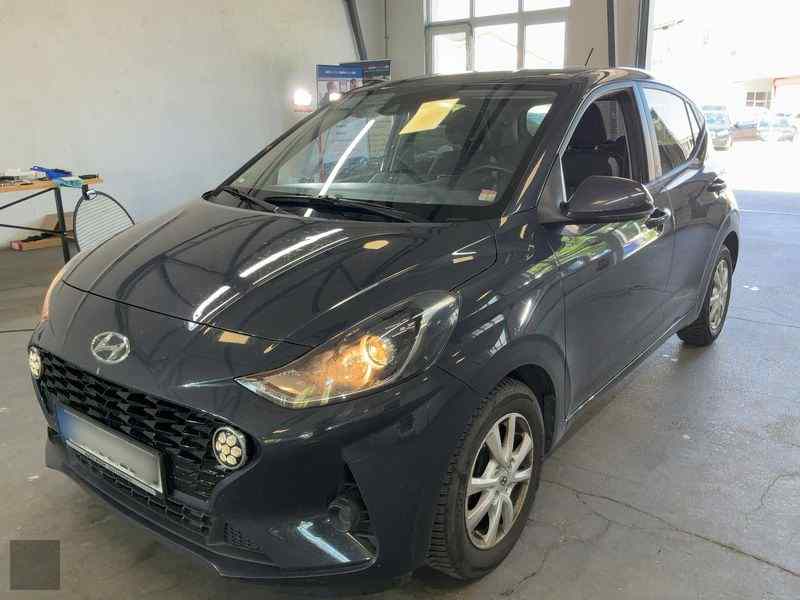 Slika vozila HYUNDAI i10