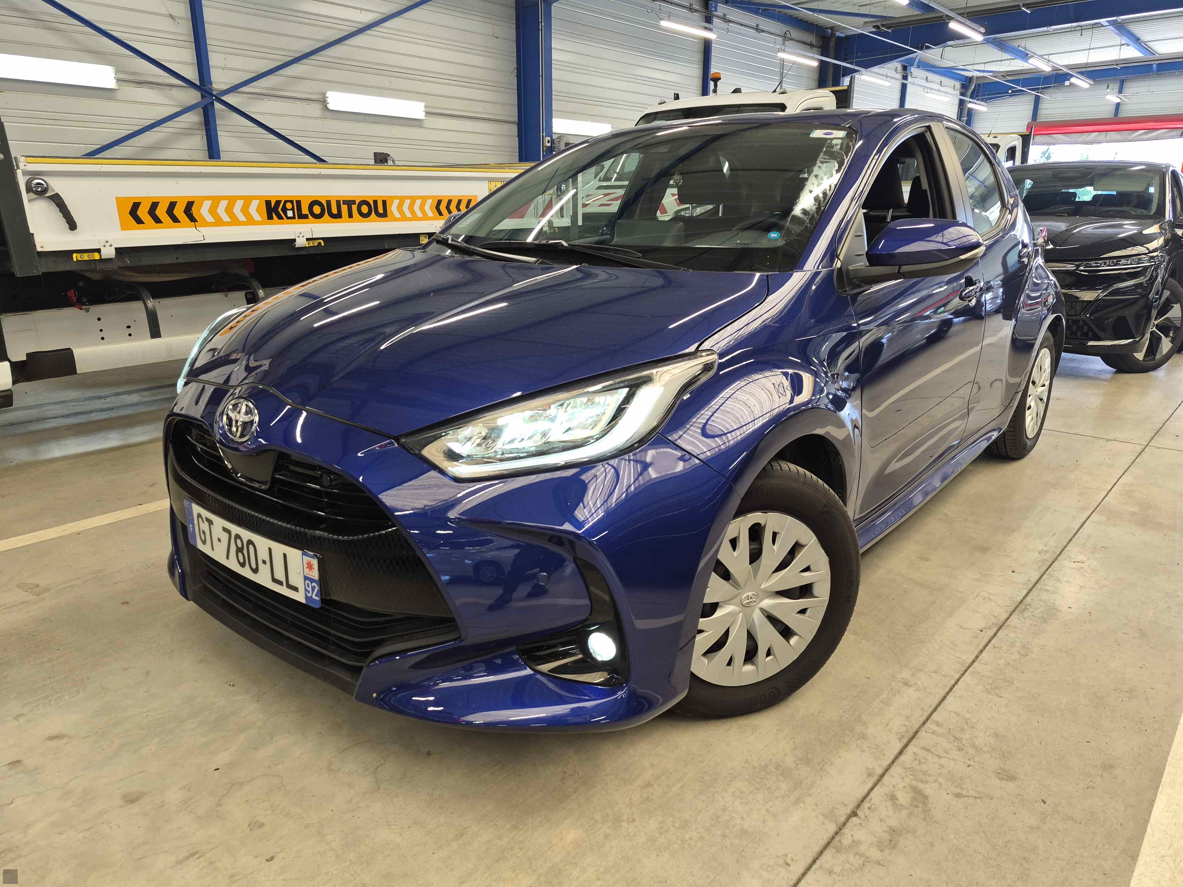 Slika vozila TOYOTA Yaris