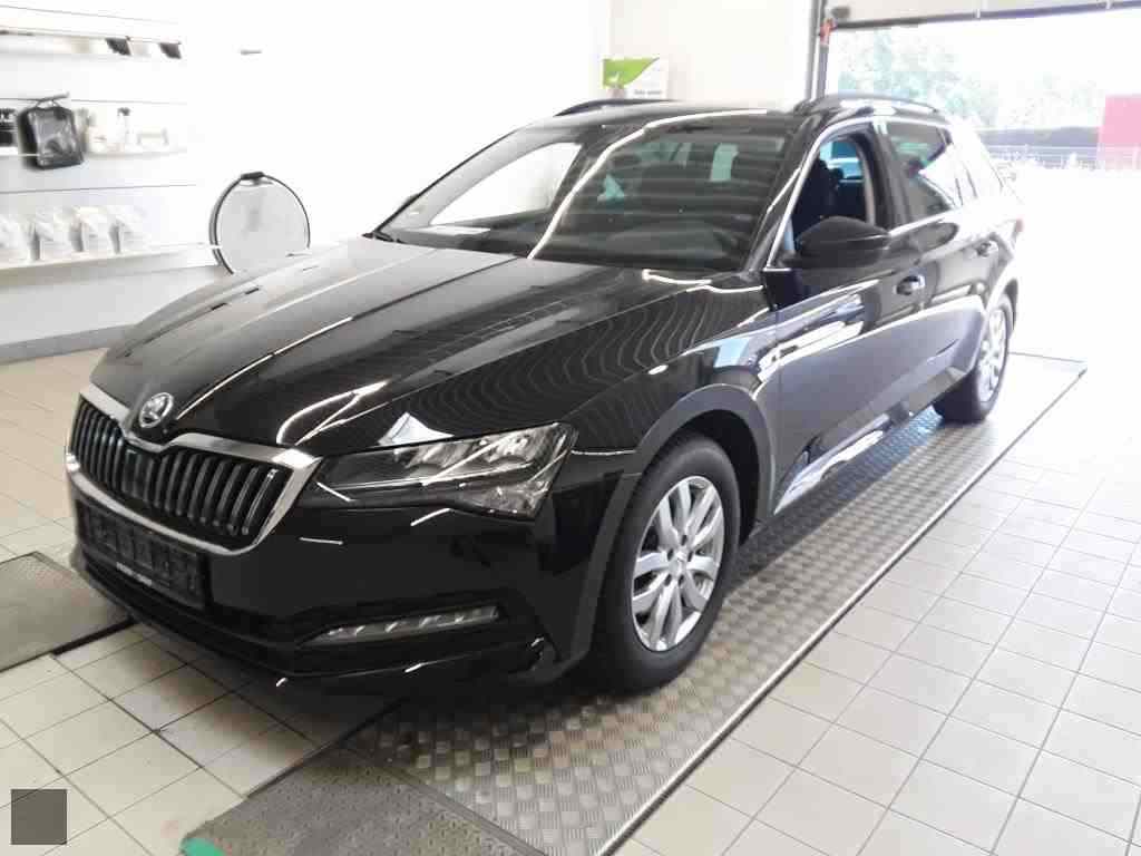 Slika vozila &Scaron;KODA Superb
