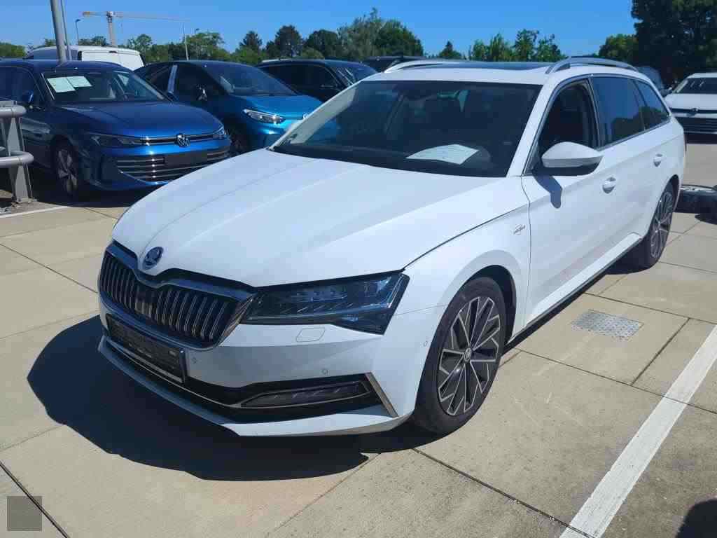 Slika vozila &Scaron;KODA Superb