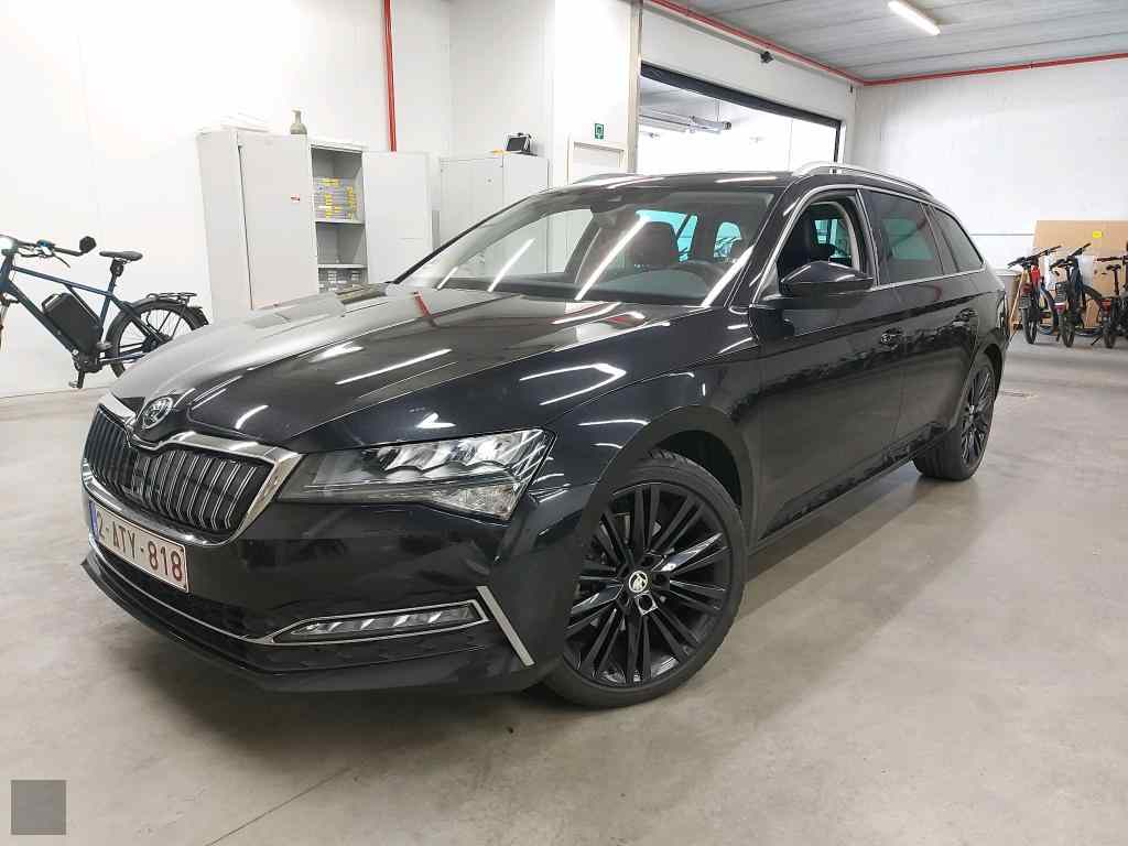 Slika vozila &Scaron;KODA Superb