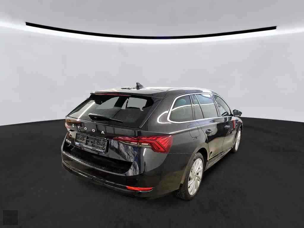 Slika vozila &Scaron;KODA Octavia