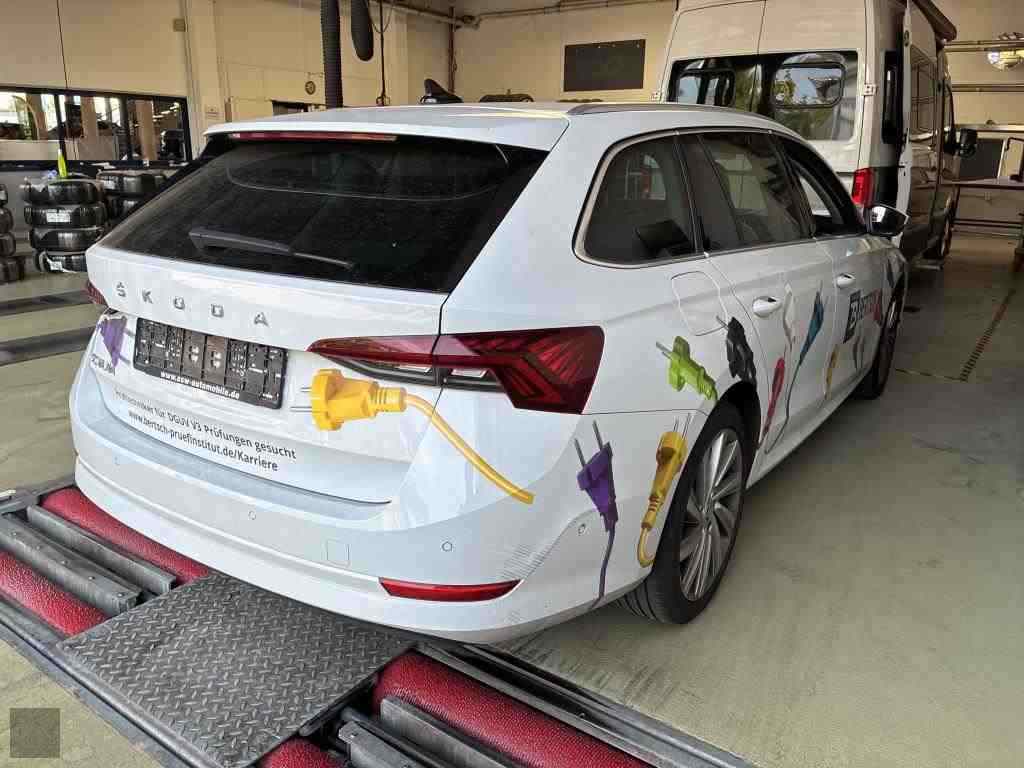 Slika vozila &Scaron;KODA Octavia