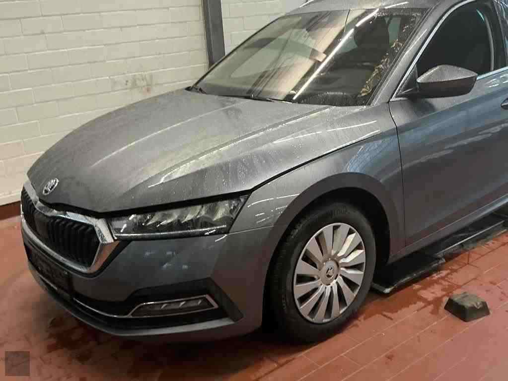 Slika vozila &Scaron;KODA Octavia