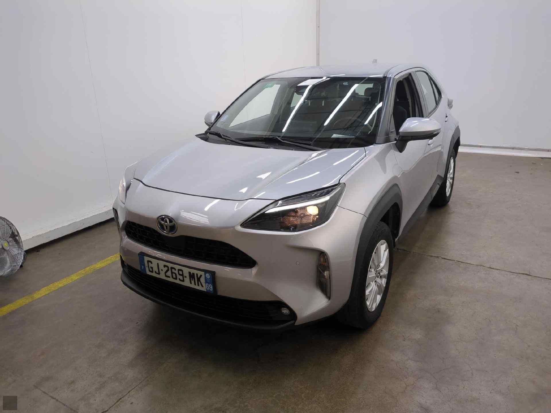 Slika vozila TOYOTA Yaris