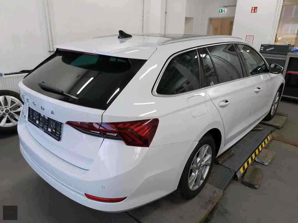 Slika vozila &Scaron;KODA Octavia