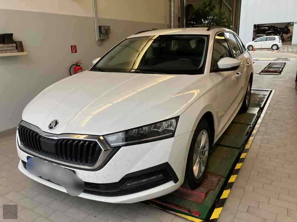 Slika vozila &Scaron;KODA Octavia