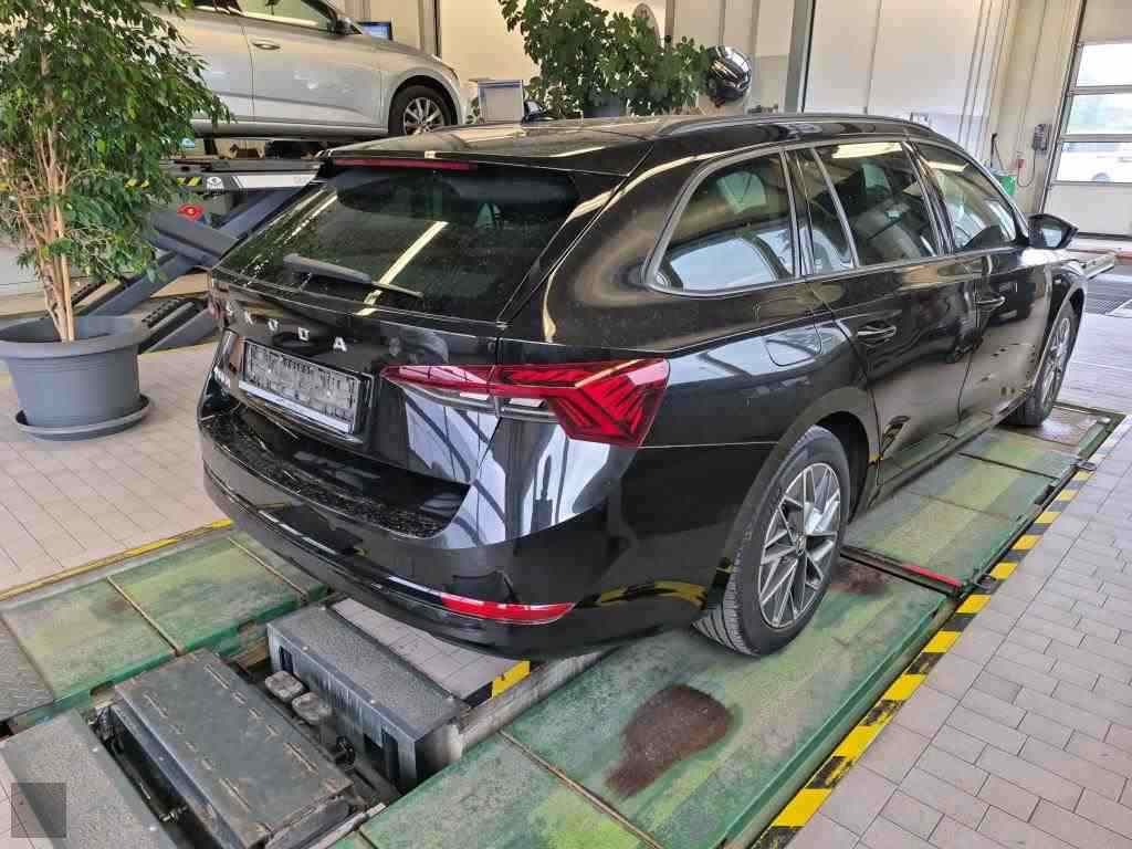 Снимка на превозно средство &Scaron;KODA Octavia